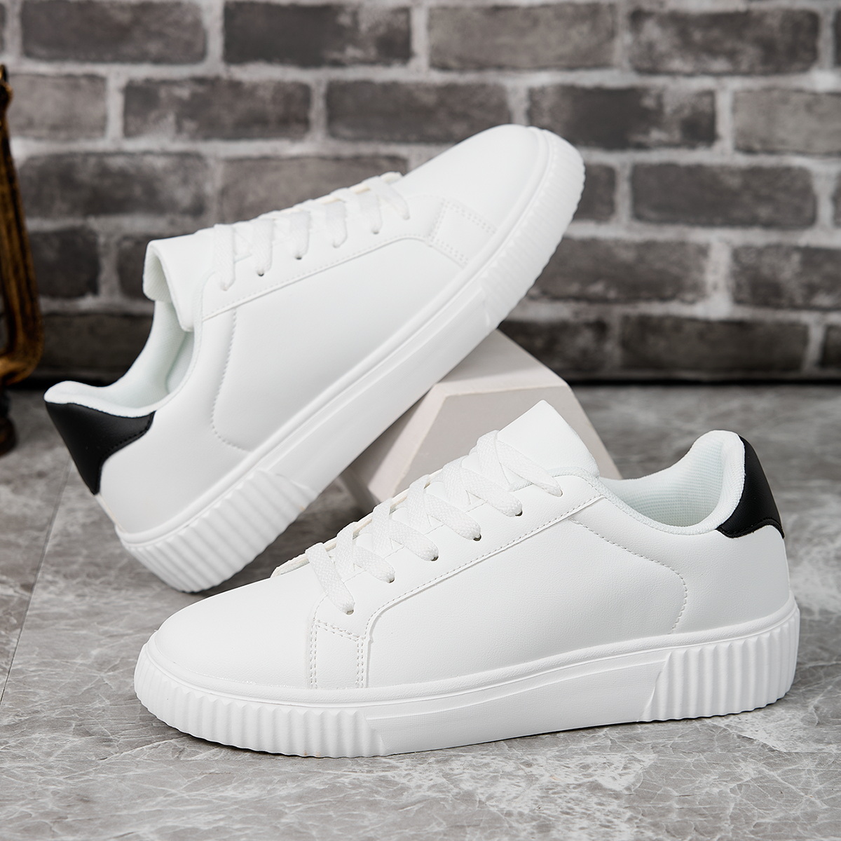 Baskets blanches décontractées - Men Shoes Dior avis et prix